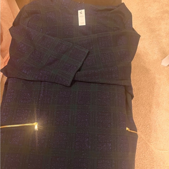 Navy Plaid  top with Gold Zipper Accent - Picture 10 of 12